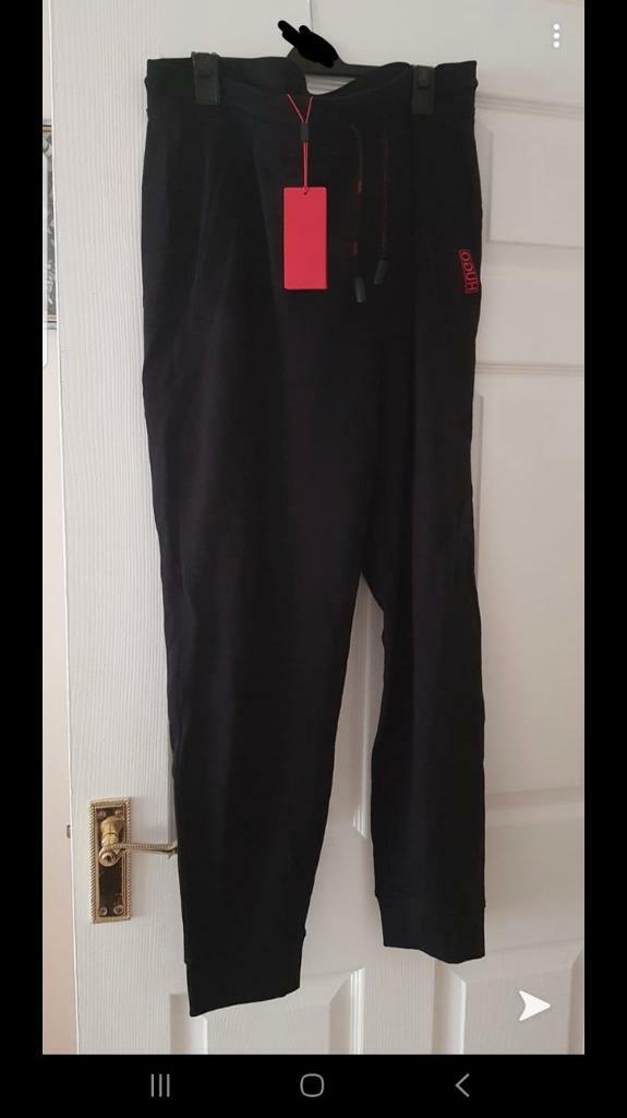 hugo boss skinny joggers